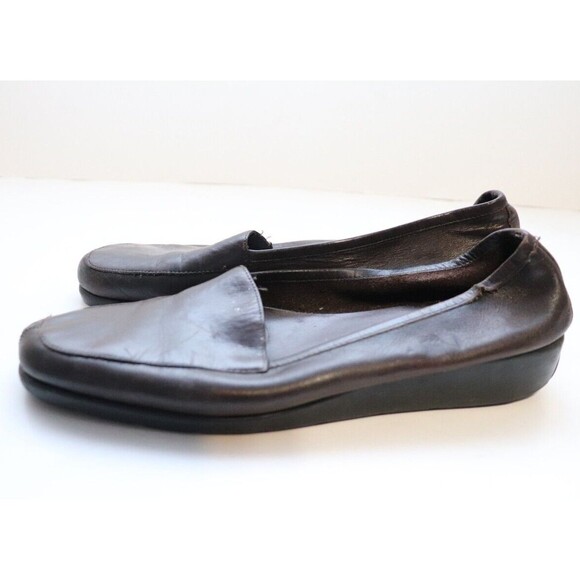 Covington Womens Brown Slip On Shoes Sz 7.5 - Picture 4 of 7